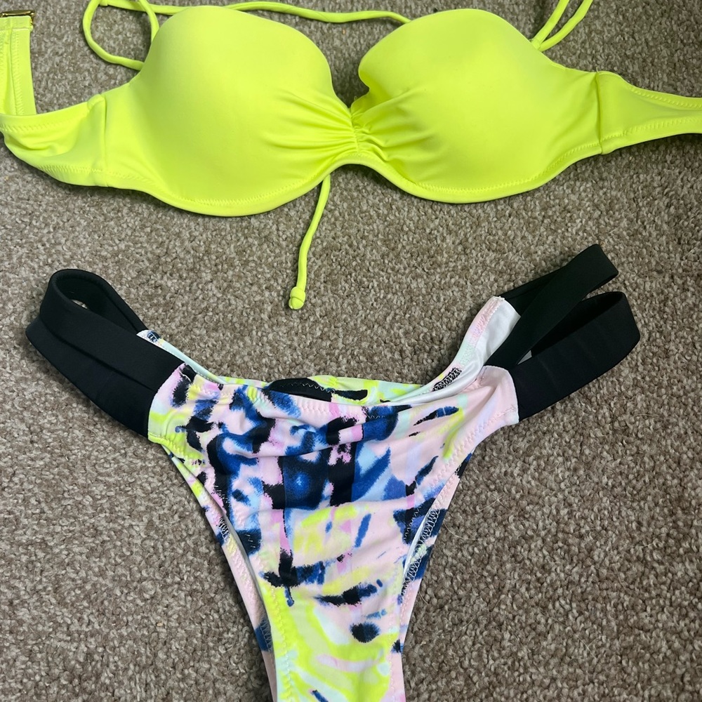 Victoria Secret bikini set